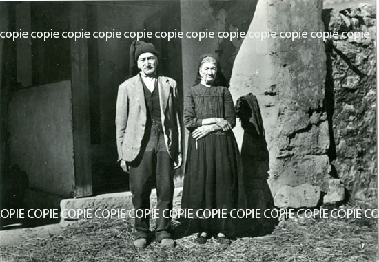 couplepersonnage90.jpg